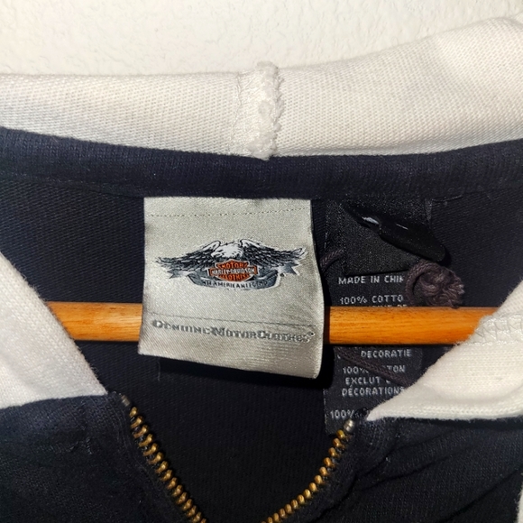 Harley-Davidson Ladies Zip Up Hooded Sweatshirt - Picture 3 of 6